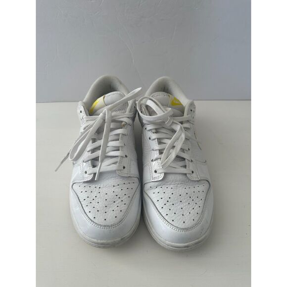 Nike Dunk Low "Valentine's Day Yellow Heart" Sneaker in a White Colorway Sz 8 - Picture 2 of 5